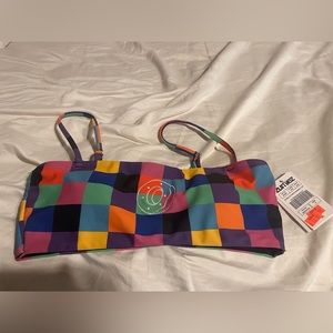 Crop top zumiez donut